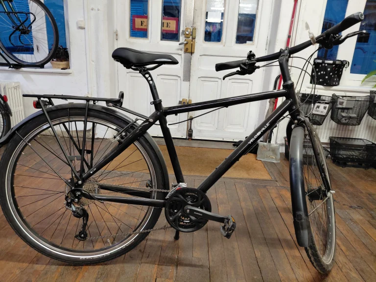 Vélo de ville A200
899€
